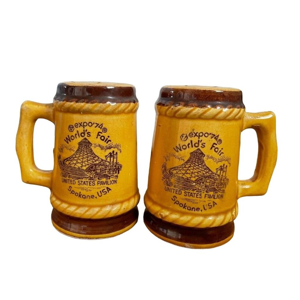 1974 World's Fair Spokane, USA Salt & Pepper Ceramic Mug Shaker Set, Japan